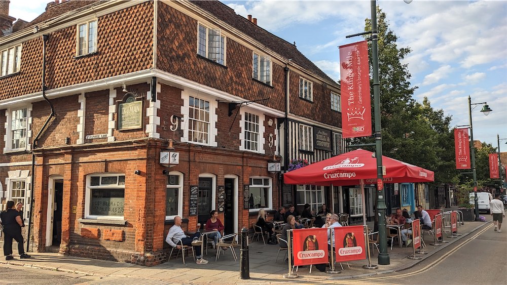 Exterior photo of the Bell & Crown, Canterbury