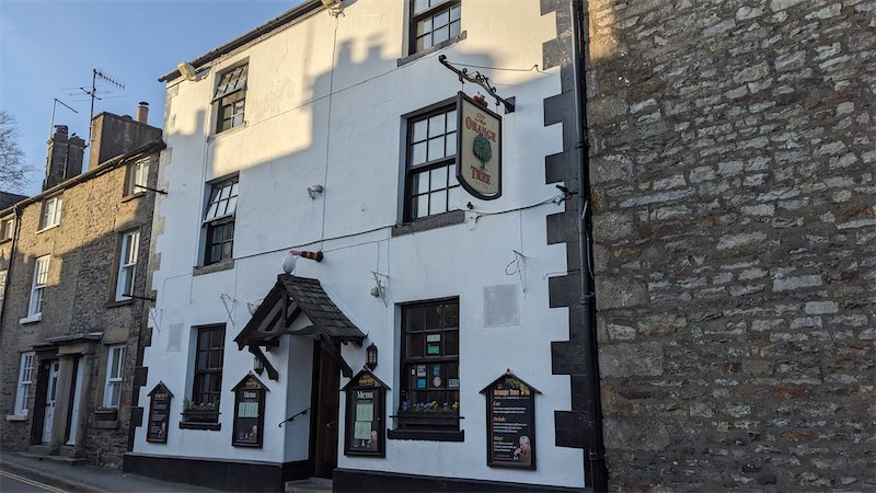 Exterior photo of The Orange Tree pub in Kirkby Lonsdale