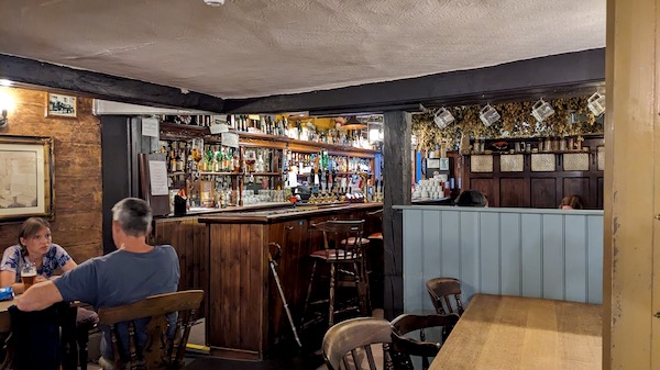 Interior photo of the Bear Inn, Faversham