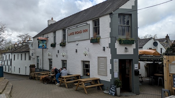 Exterior photo of the Lake Road Inn, Keswick