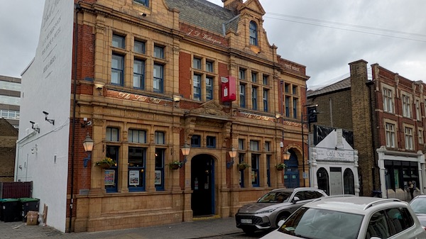 Exterior photo of the Last Post, Southend-on-Sea